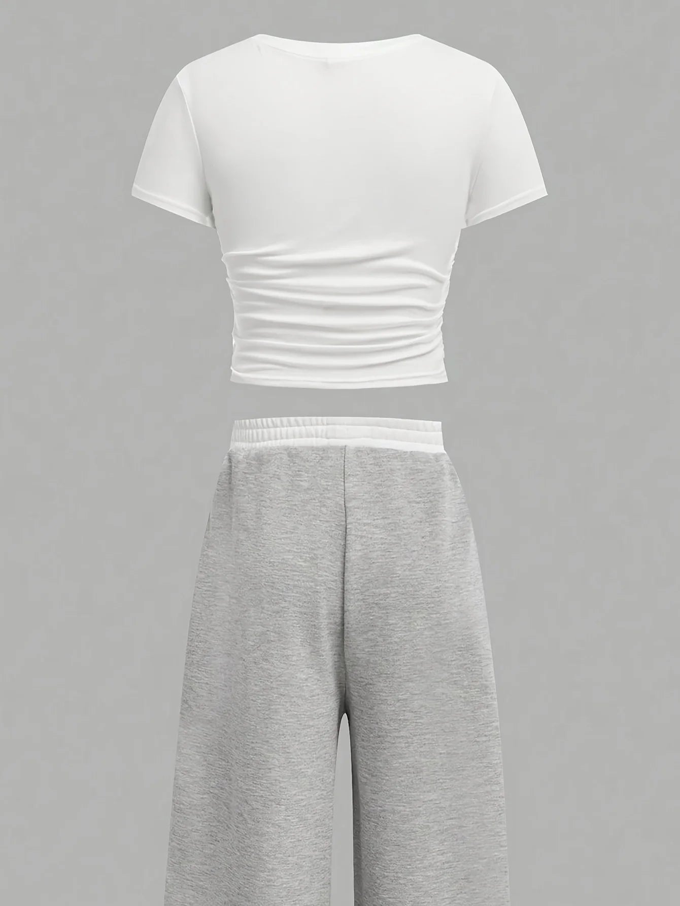 Children's Clothing Set for Summer: Girls' Sporty Solid Color Knit Star Print Short-Sleeve Top and Color-Blocked Straight-Leg Pants Two-Piece Set in White + Gray, Stylish and Casual, Suitable for Children Aged 5-13